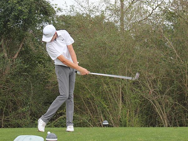Golf stakes claim in Brenham