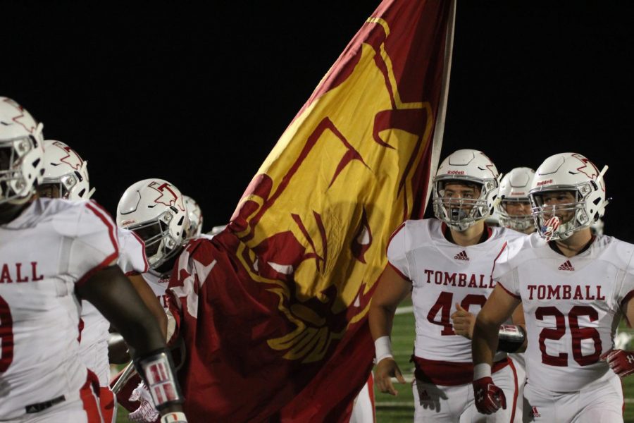 Football team before game. 