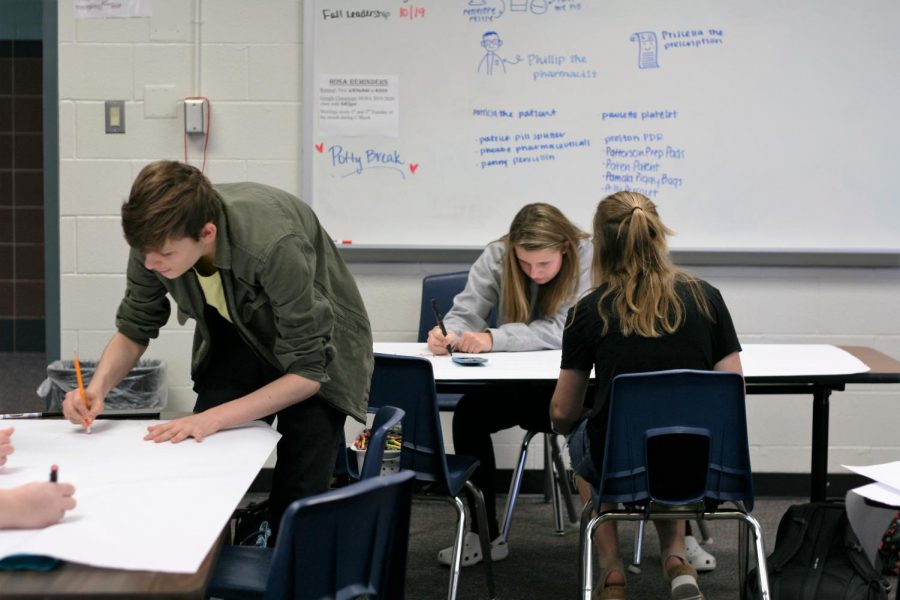 HOSA members preparing for competition.