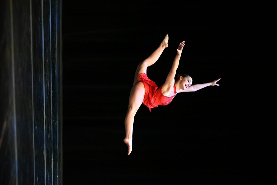 Sierra Kaplan performing her solo at MDDTT competition 