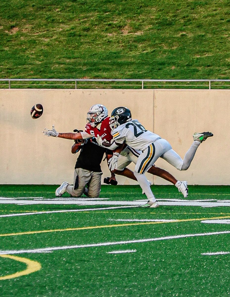 Cougars Beat Stratford 43-6 Absolute blow out. 